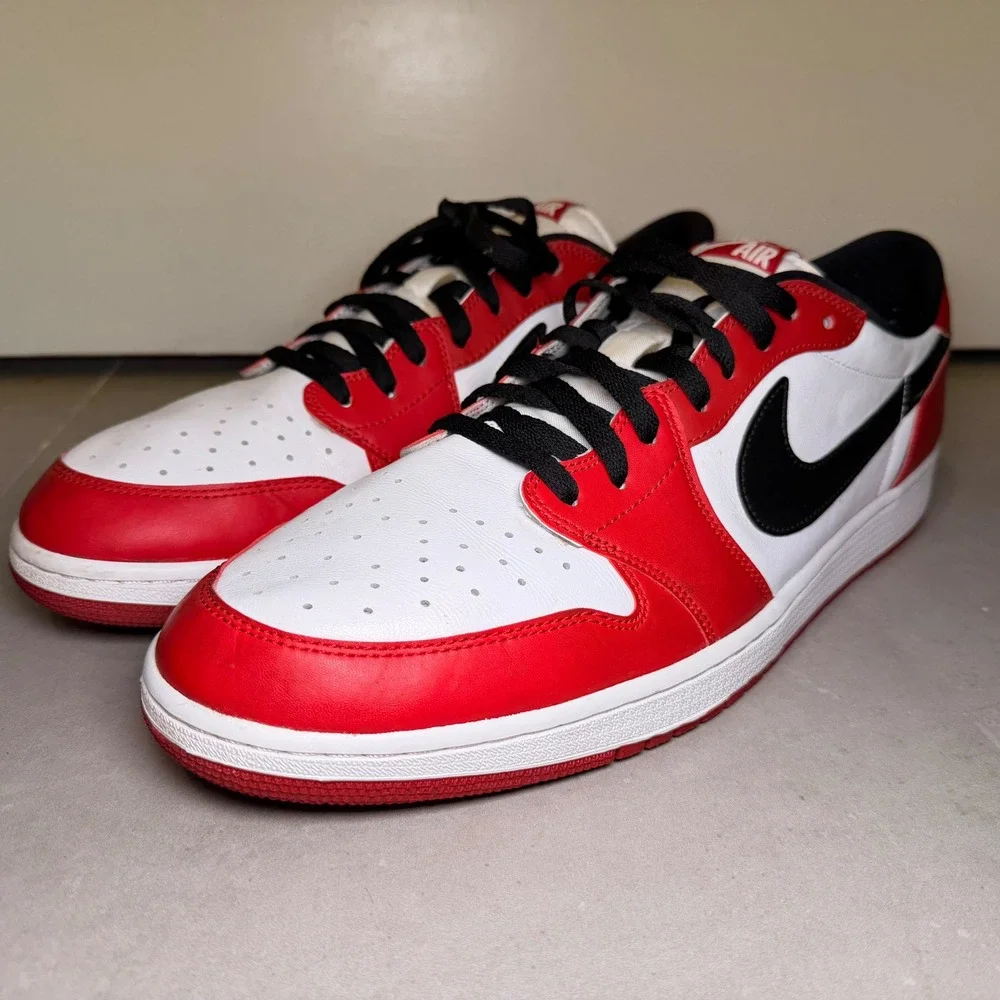 Air Jordan 1 Retro Low OG Chicago Mens 16 Red White Black 705329-600 2016 Clean